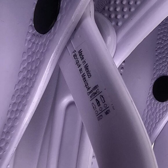 NWT CROCS Classic Clogs Lavender UNISEX 10001-530 Size Men’s 10   Women’s‎ 12 - Picture 5 of 16